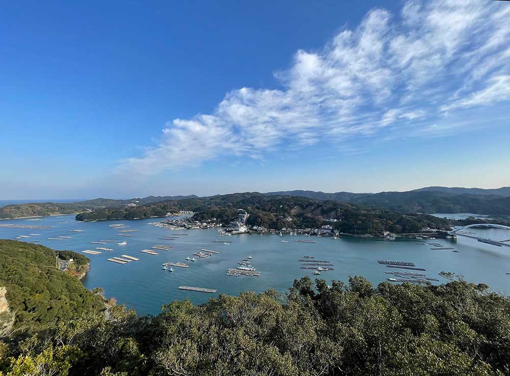 鳥羽のリアス式海岸を一望